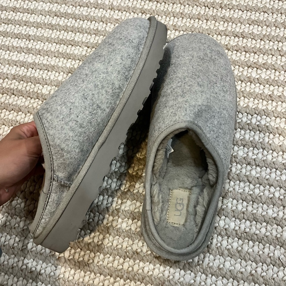 UGG Classic Scuff Slipper Men’s - Picture 3 of 6